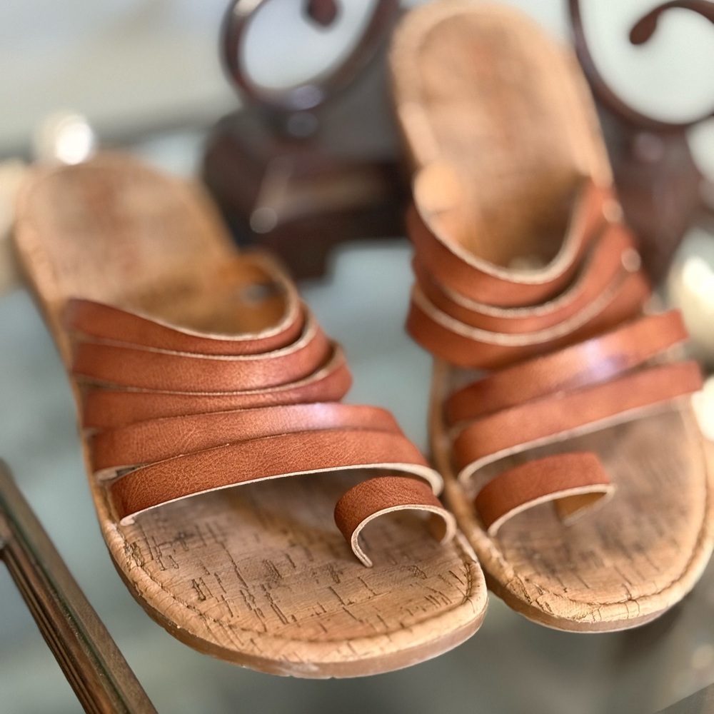 KORKS Women's Brown Strappy Sandals